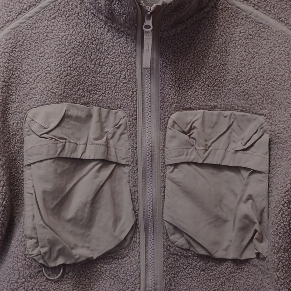 NWT Lavender Purple Cropped Fleece & Faux Fur Sherpa Big Pockets Zip-Up Jacket - Picture 3 of 13
